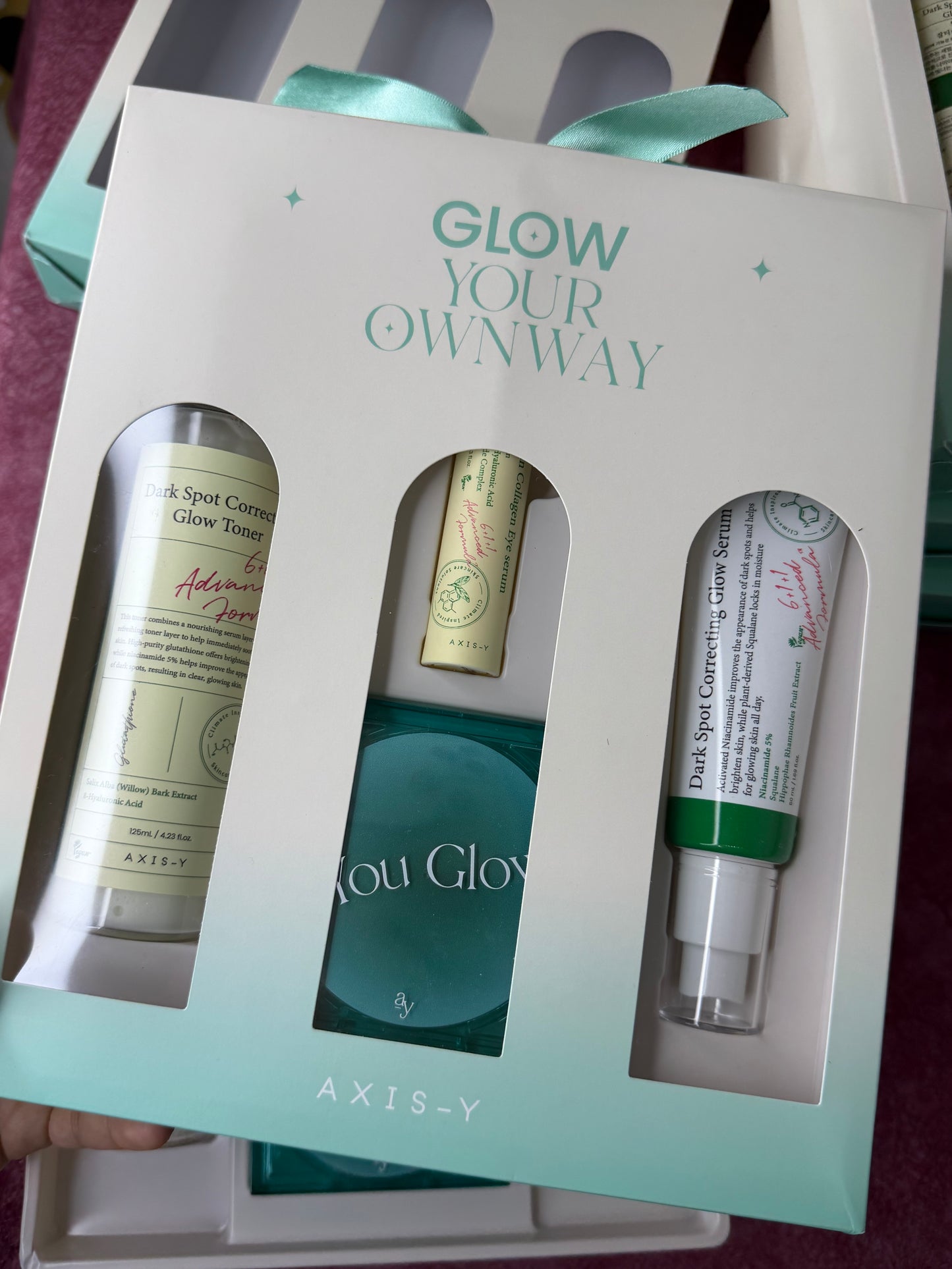 AXIS-Y Dark Spot Correcting Glow Kit