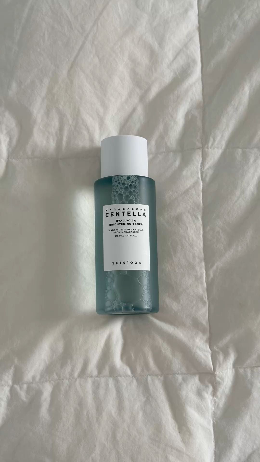 SKIN1004 Madagascar Centella Hyalu-Cica Brightening Toner
210ml